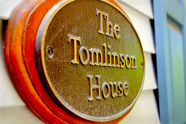 Tomlinson House Sign